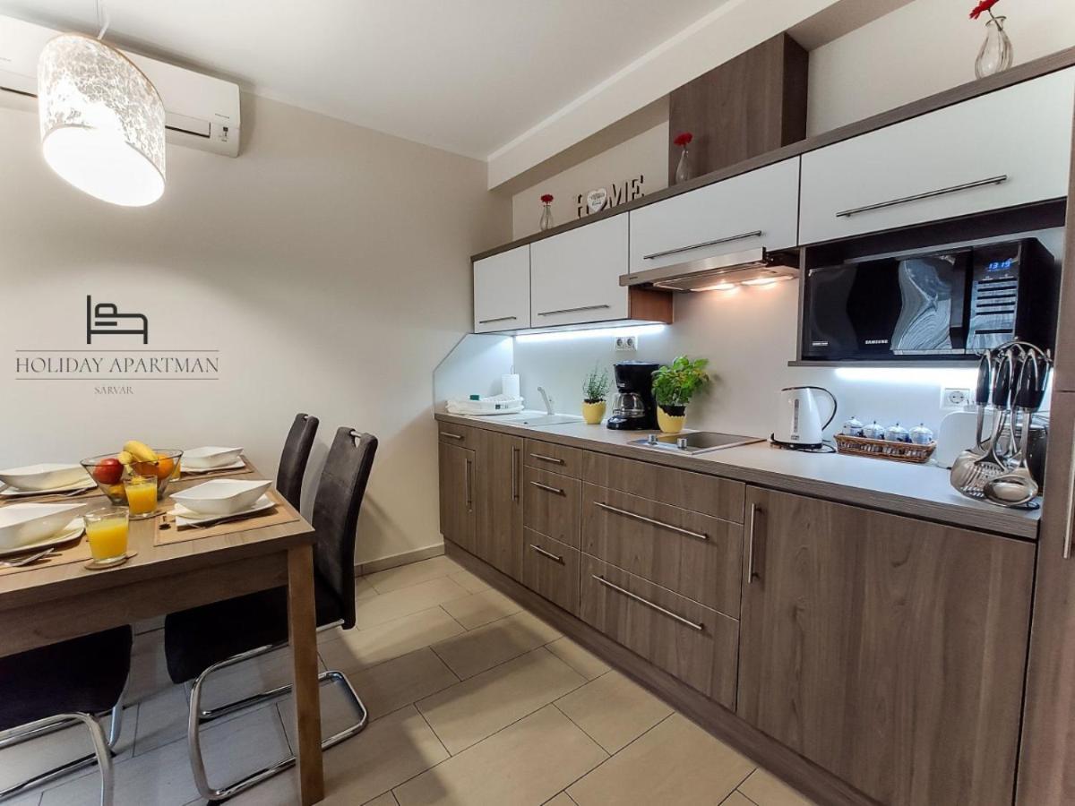 Sárvár Holiday Apartman מראה חיצוני תמונה